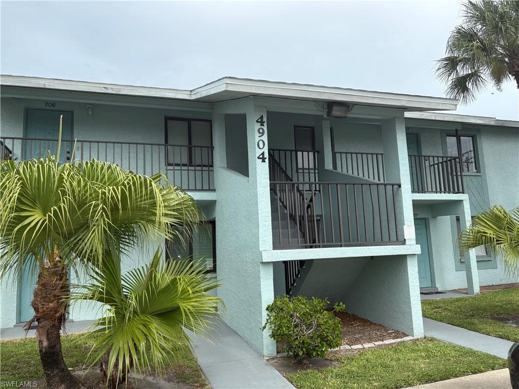 4904 Vincennes CT 207 CAPE CORAL, FL 33904