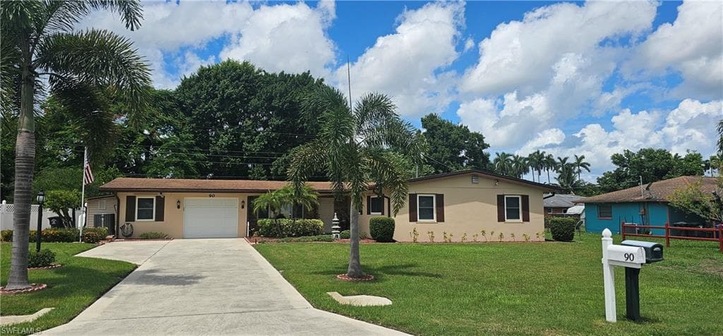 90 Palm Tree TER FORT MYERS, FL 33905