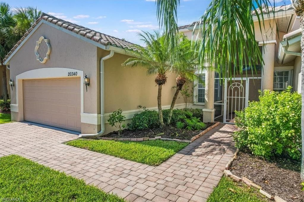 20340 Foxworth CIR ESTERO, FL 33928