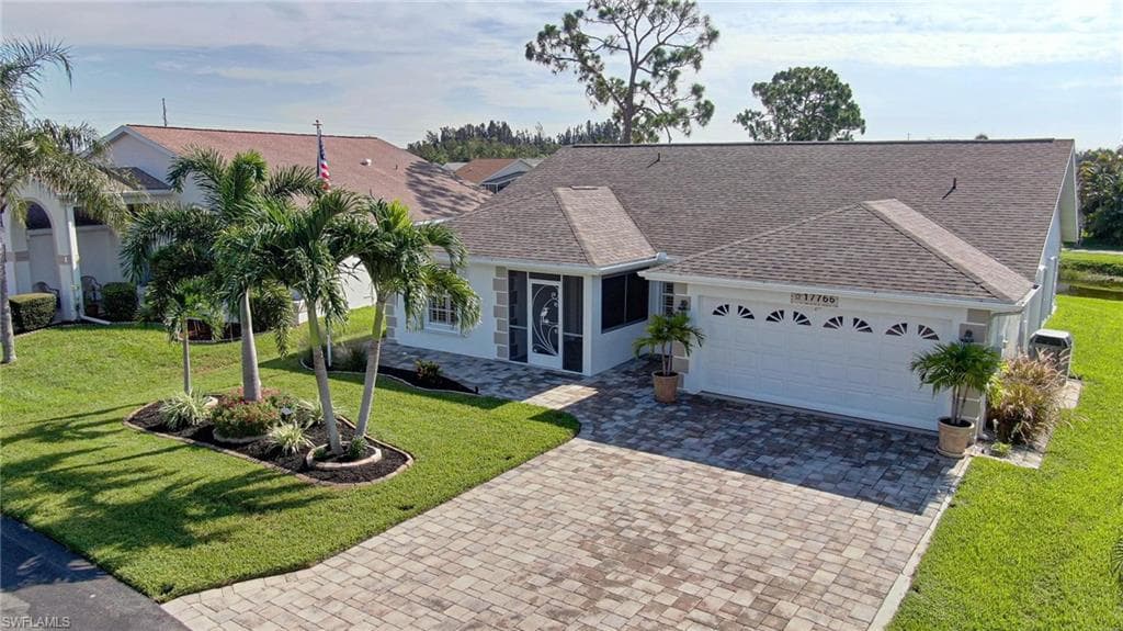 17766 Acacia DR NORTH FORT MYERS, FL 33917