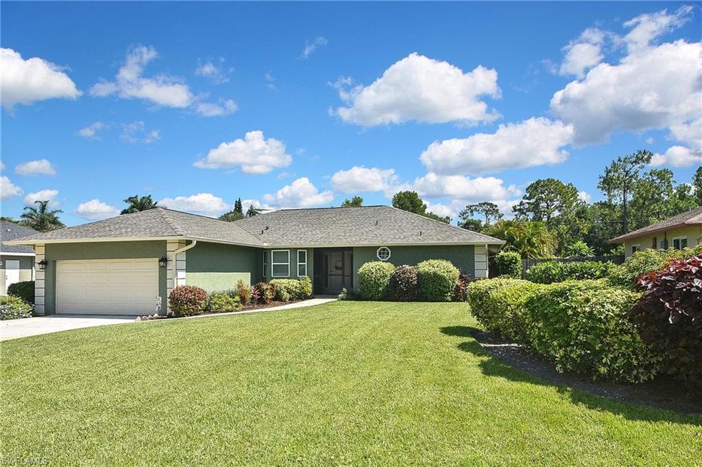 11831 Amanda LN BONITA SPRINGS, FL 34135