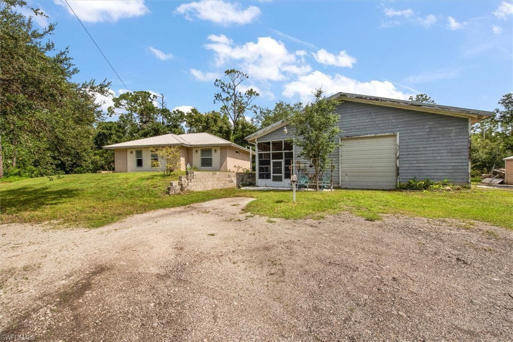 16761 Garden BLVD CAPE CORAL, FL 33909