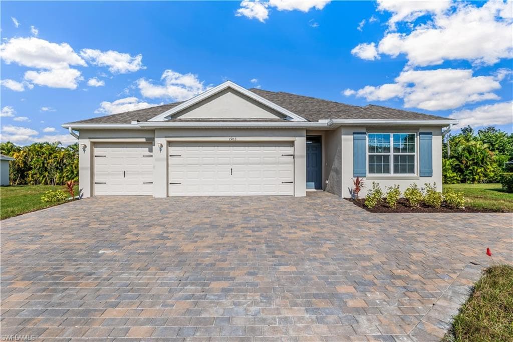 621 3RD AVE CAPE CORAL, FL 33993