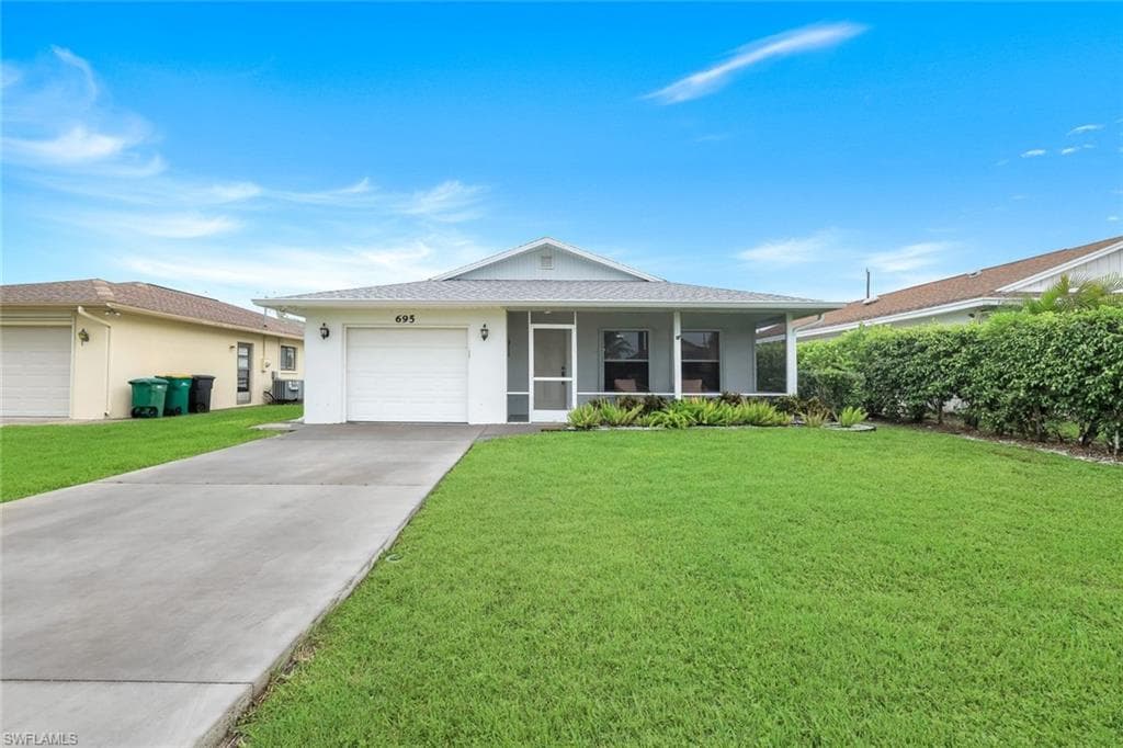 695 104th AVE N NAPLES, FL 34108