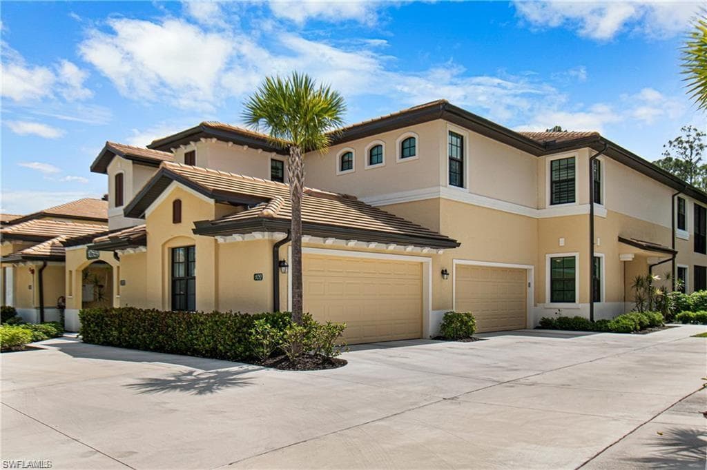 10529 Casella WAY 102 FORT MYERS, FL 33913