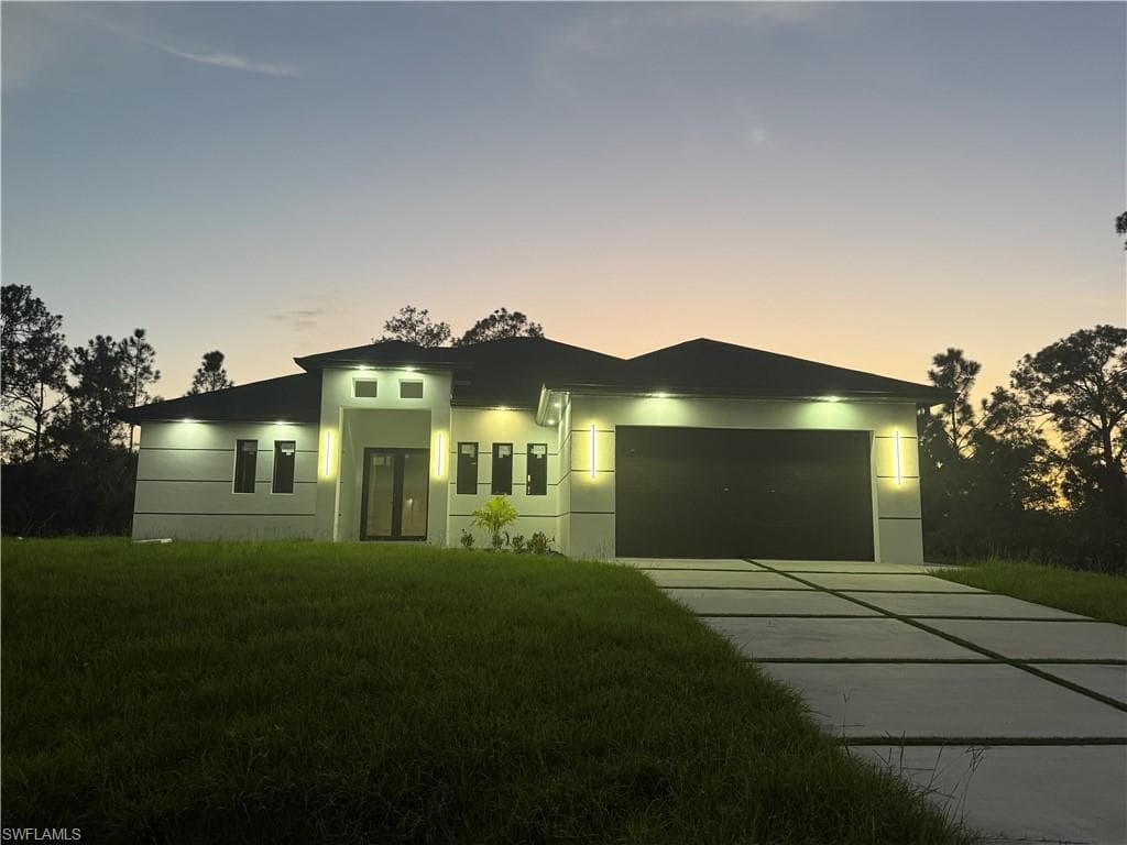 1421 Poinsettia AVE LEHIGH ACRES, FL 33972