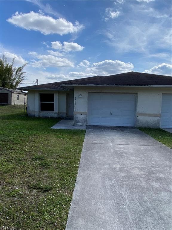 3759 Kemper ST FORT MYERS, FL 33905