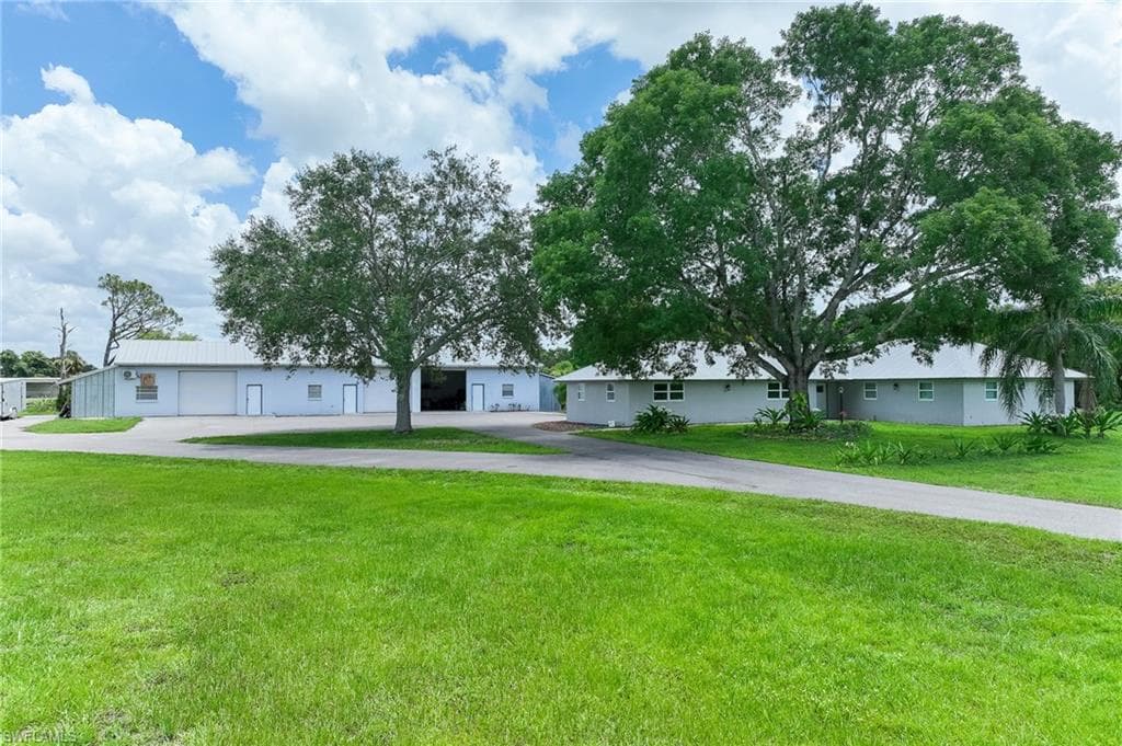 6261 Greenbriar Farms RD FORT MYERS, FL 33905