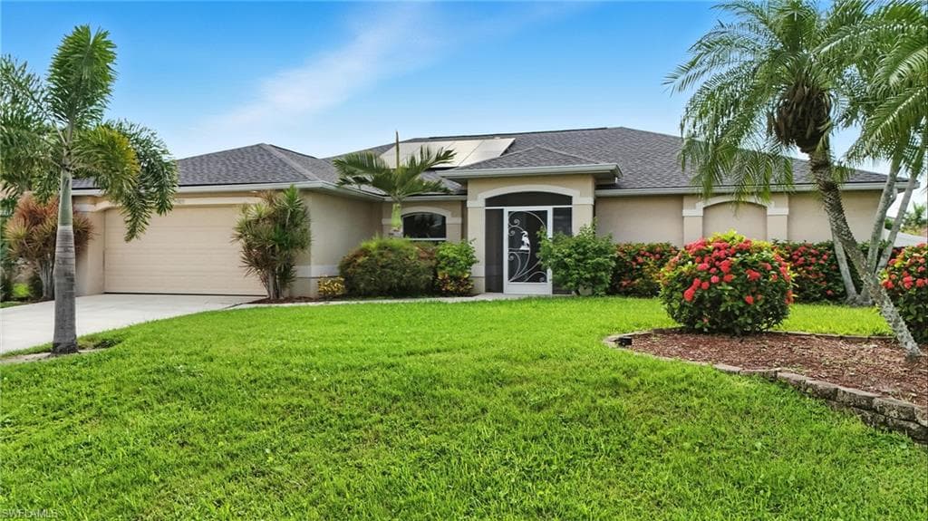 3023 SW 23rd AVE CAPE CORAL, FL 33914