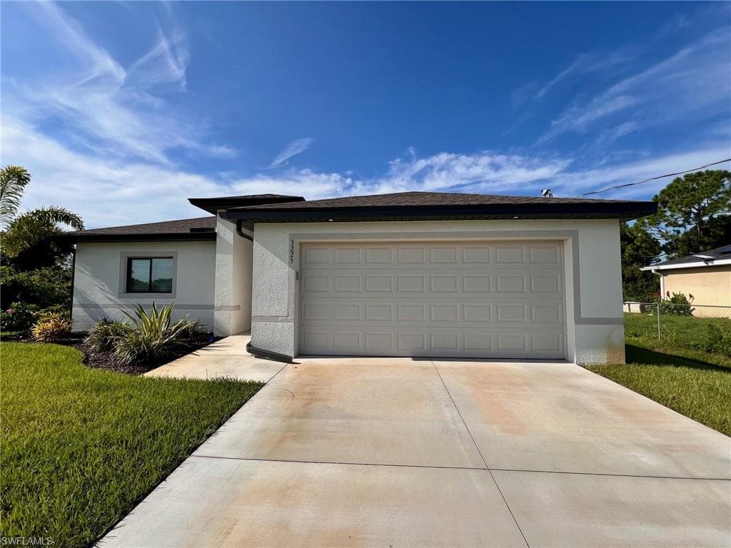3225 58th ST W LEHIGH ACRES, FL 33971