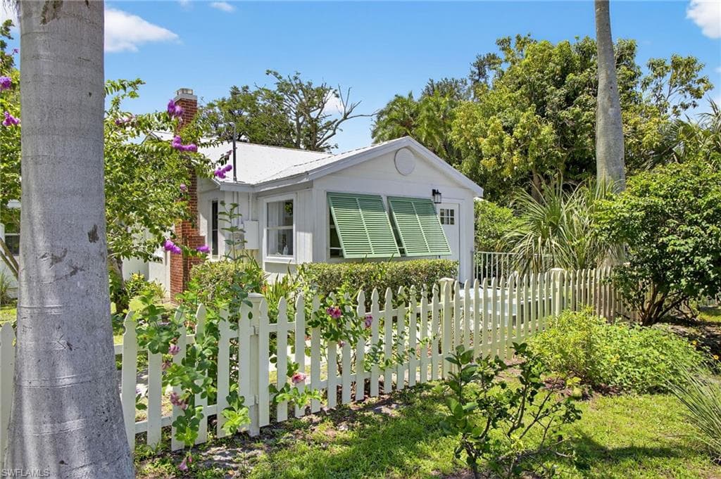 3461 Edgewood AVE FORT MYERS, FL 33916