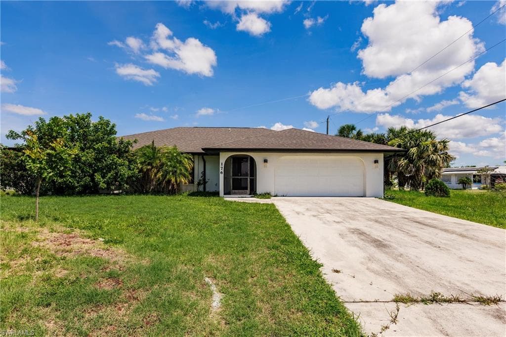 176 Waterway DR NW PORT CHARLOTTE, FL 33952