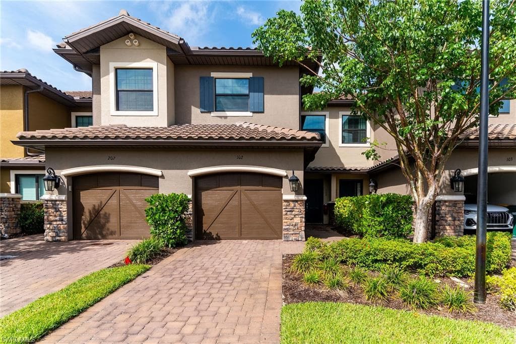 15249 Zeno WAY 102 NAPLES, FL 34114