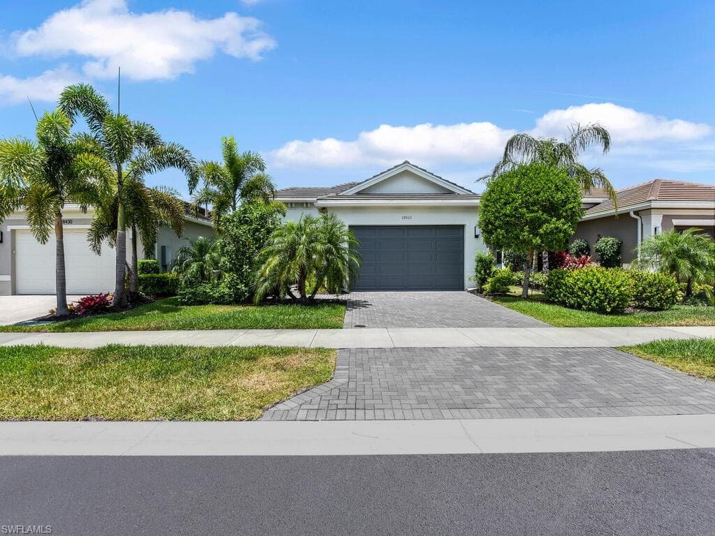28426 Montecristo LOOP BONITA SPRINGS, FL 34135