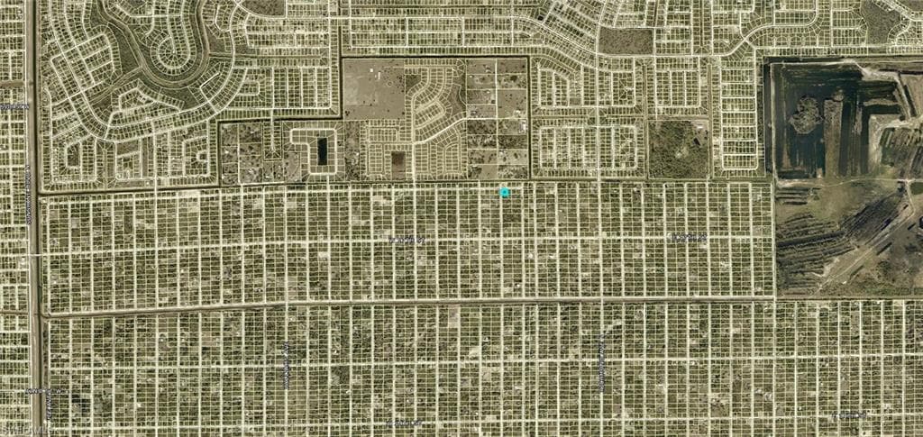 17 W 18th ST LEHIGH ACRES, FL 33972