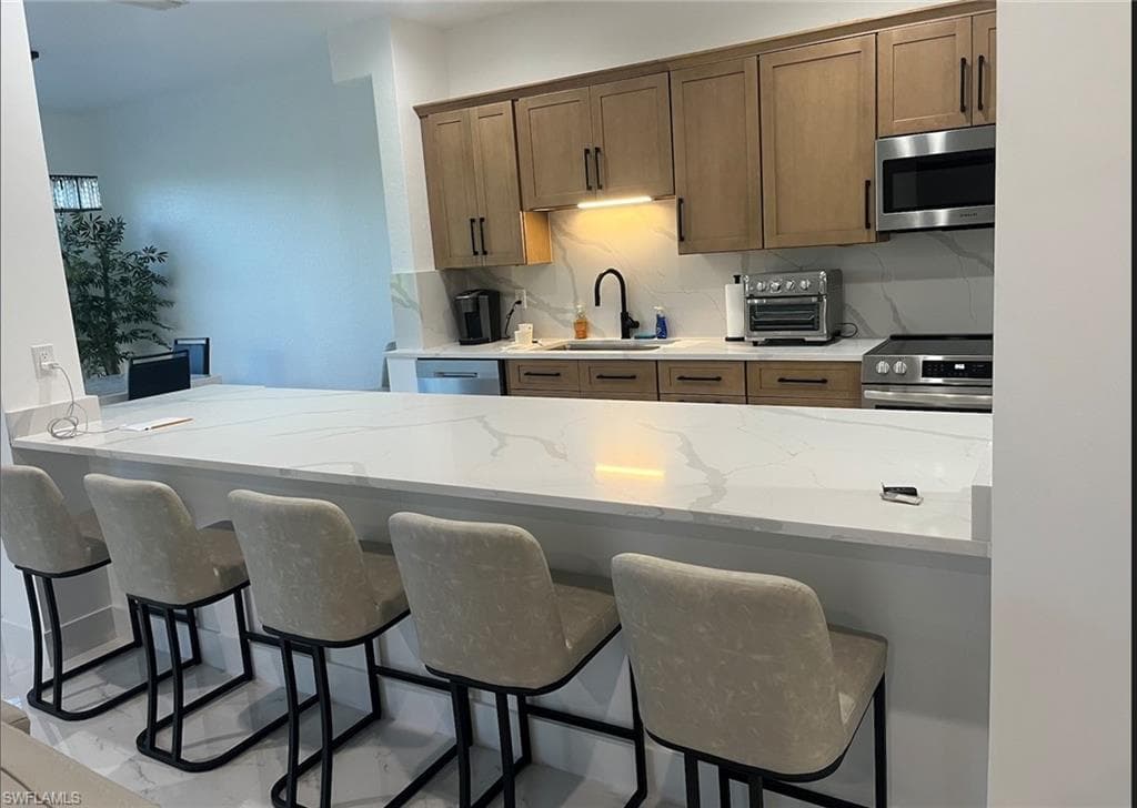 20370 Larino LOOP ESTERO, FL 33928