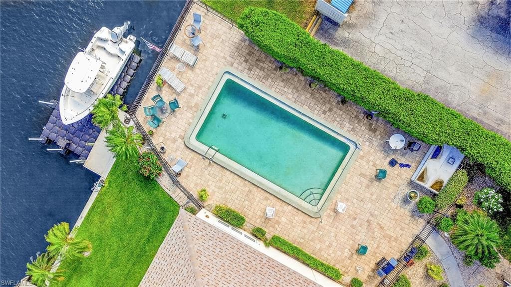 1345 SE 40th TER 1A CAPE CORAL, FL 33904