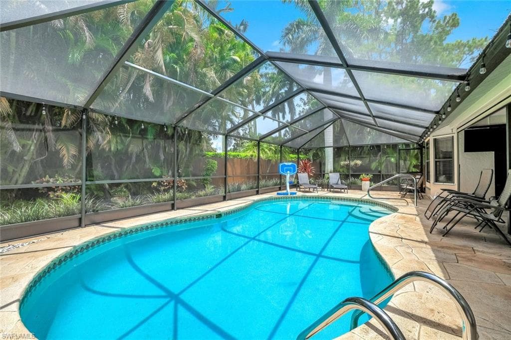 3097 Round Table CT NAPLES, FL 34112