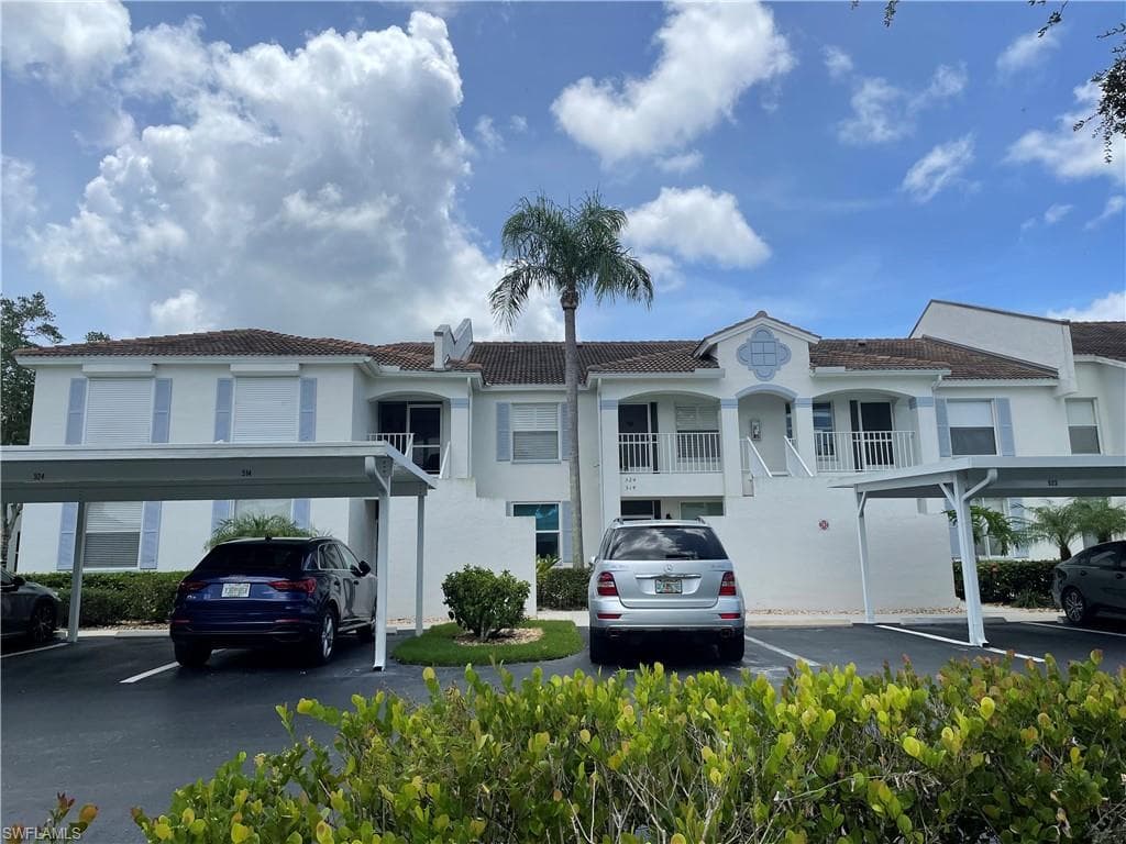 1024 Mainsail DR 514 NAPLES, FL 34114