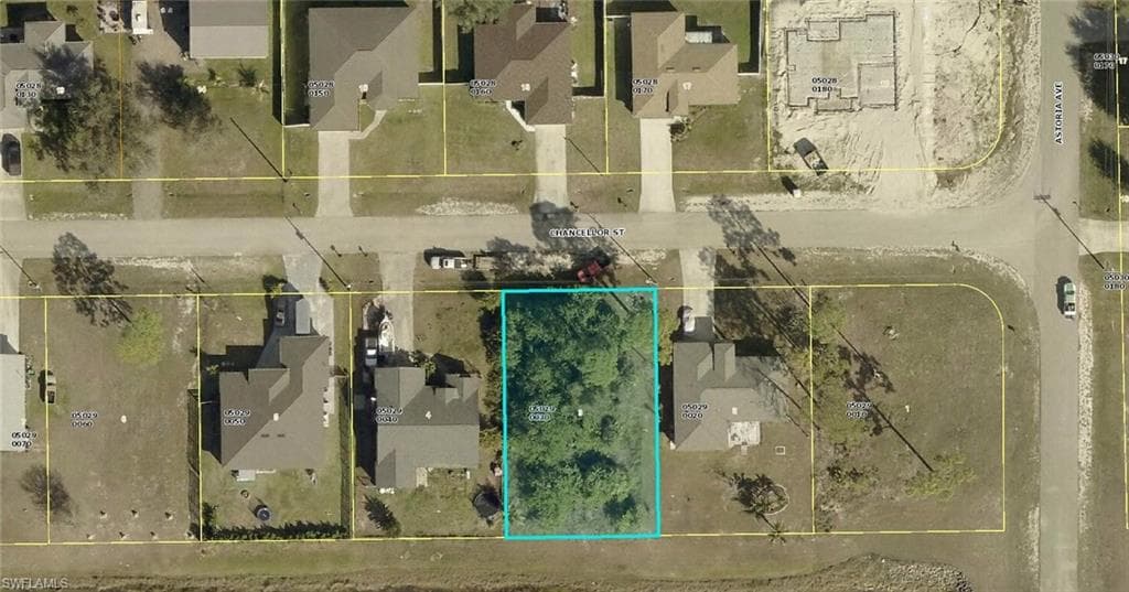 14240 Chancellor ST FORT MYERS, FL 33905