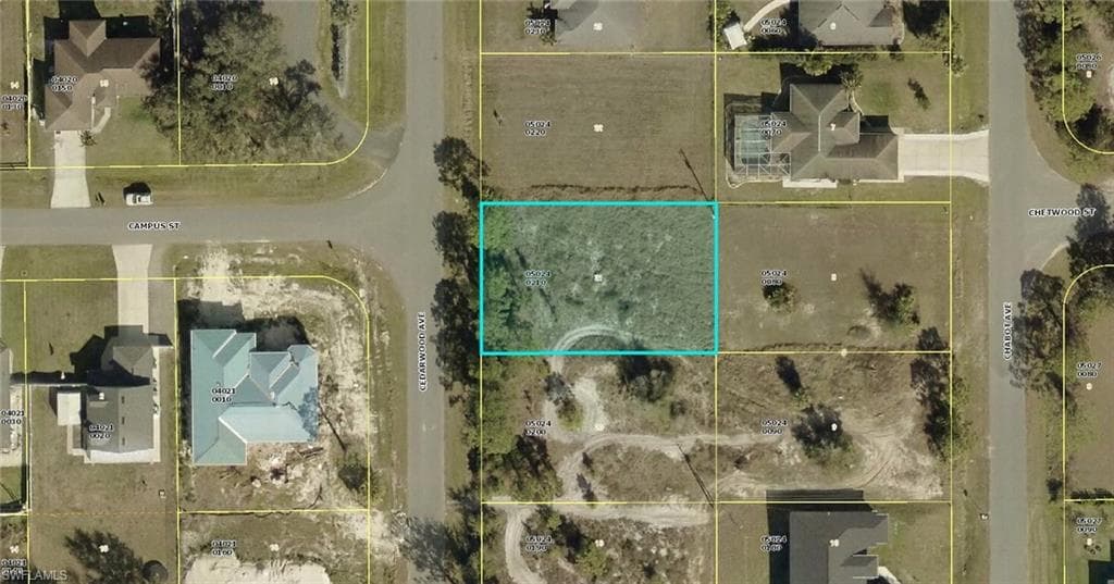 6561 Cedarwood AVE FORT MYERS, FL 33905