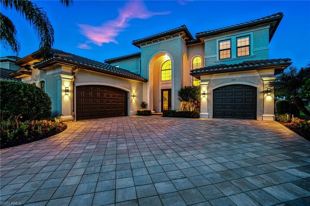 4344 Avalon CT NAPLES, FL 34119