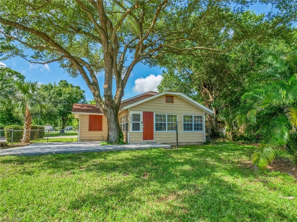 1830 Braman AVE FORT MYERS, FL 33901