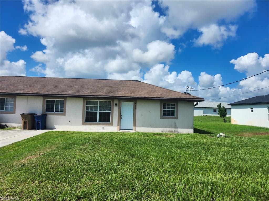 4527 19th ST SW LEHIGH ACRES, FL 33973