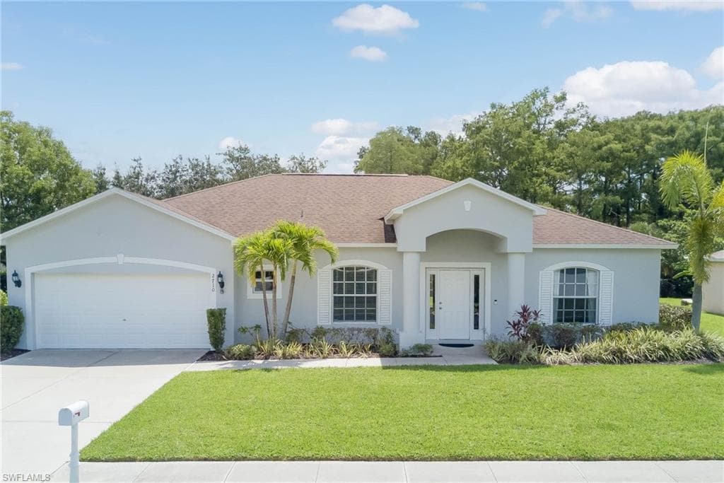 2710 Soaring Hawk DR FORT MYERS, FL 33905