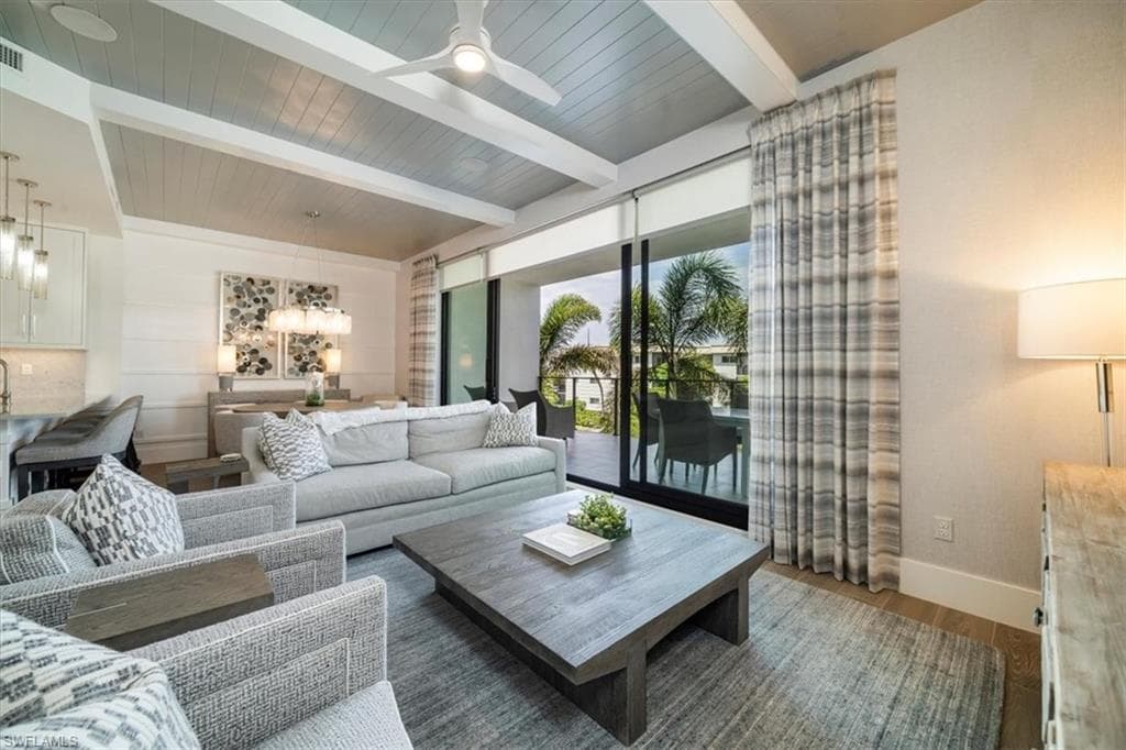 850 Central AVE 206 NAPLES, FL 34102
