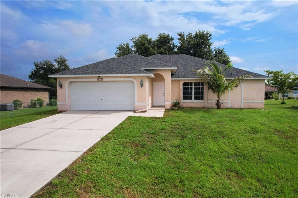 127 SW 11th TER CAPE CORAL, FL 33991