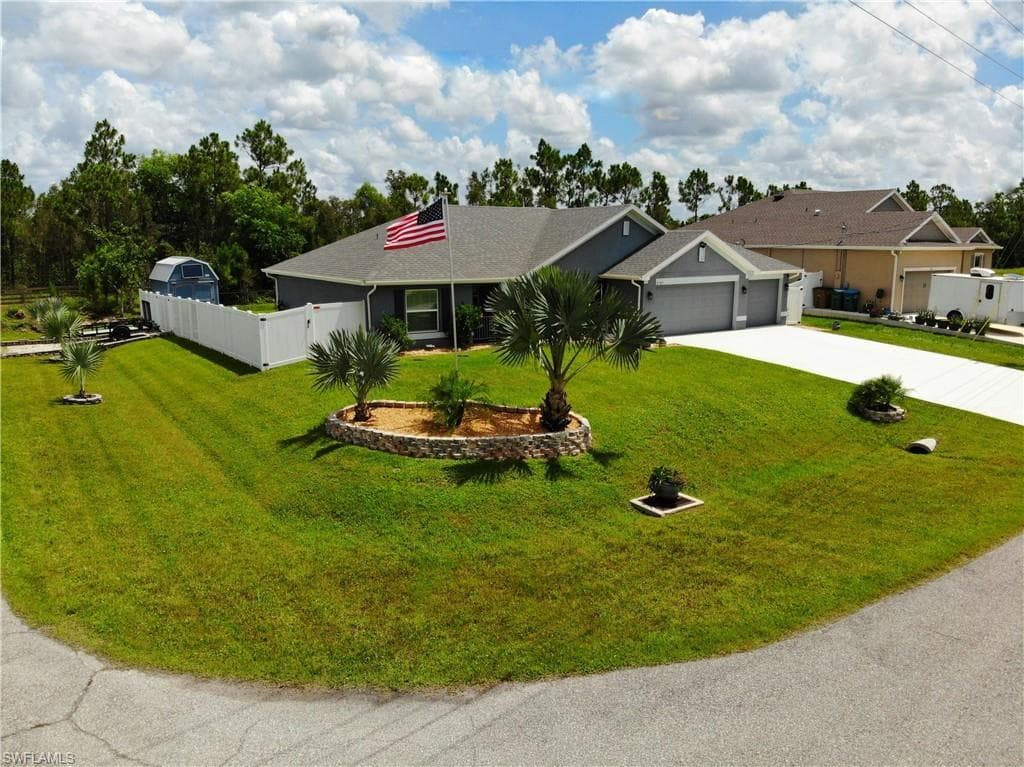 2727 NW 29th TER CAPE CORAL, FL 33993