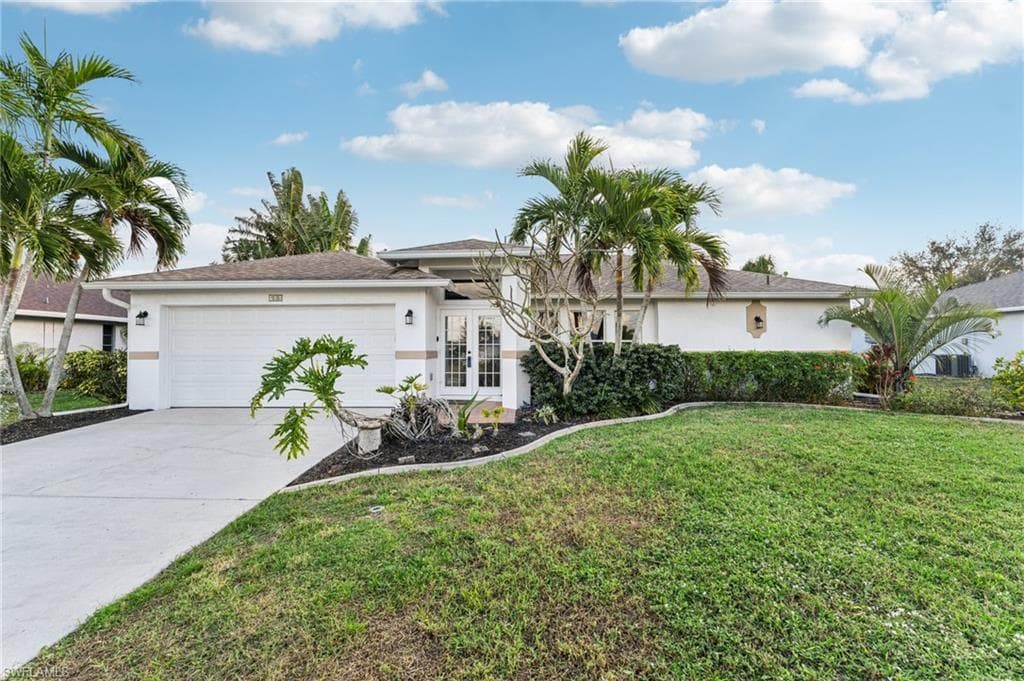 926 SW 37th ST CAPE CORAL, FL 33914