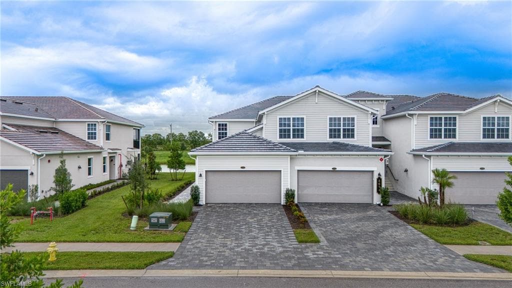 5674 Melbourne CT 7711 AVE MARIA, FL 34142