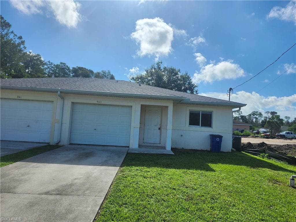 943 Homestead RD S LEHIGH ACRES, FL 33974