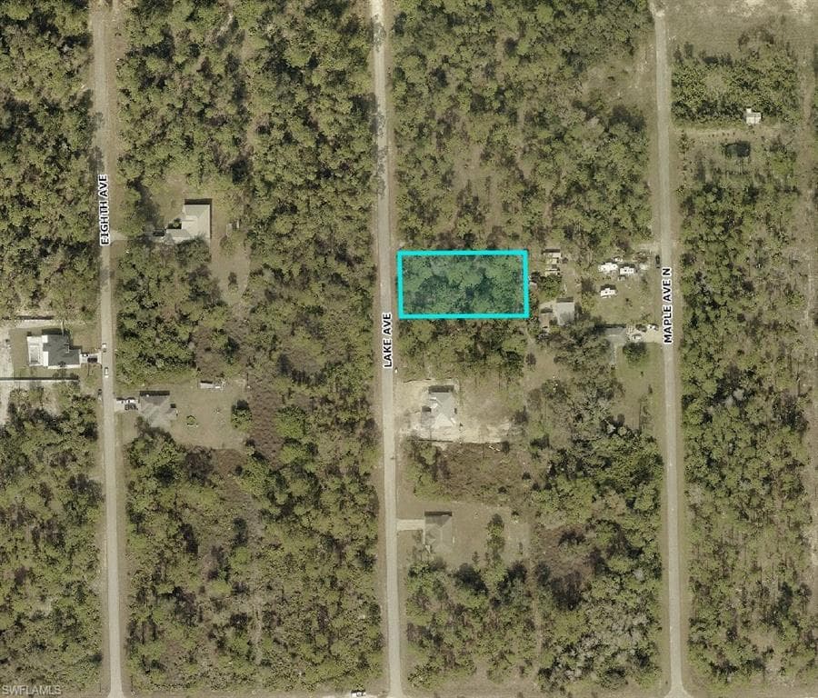 1712 Lake AVE LEHIGH ACRES, FL 33972