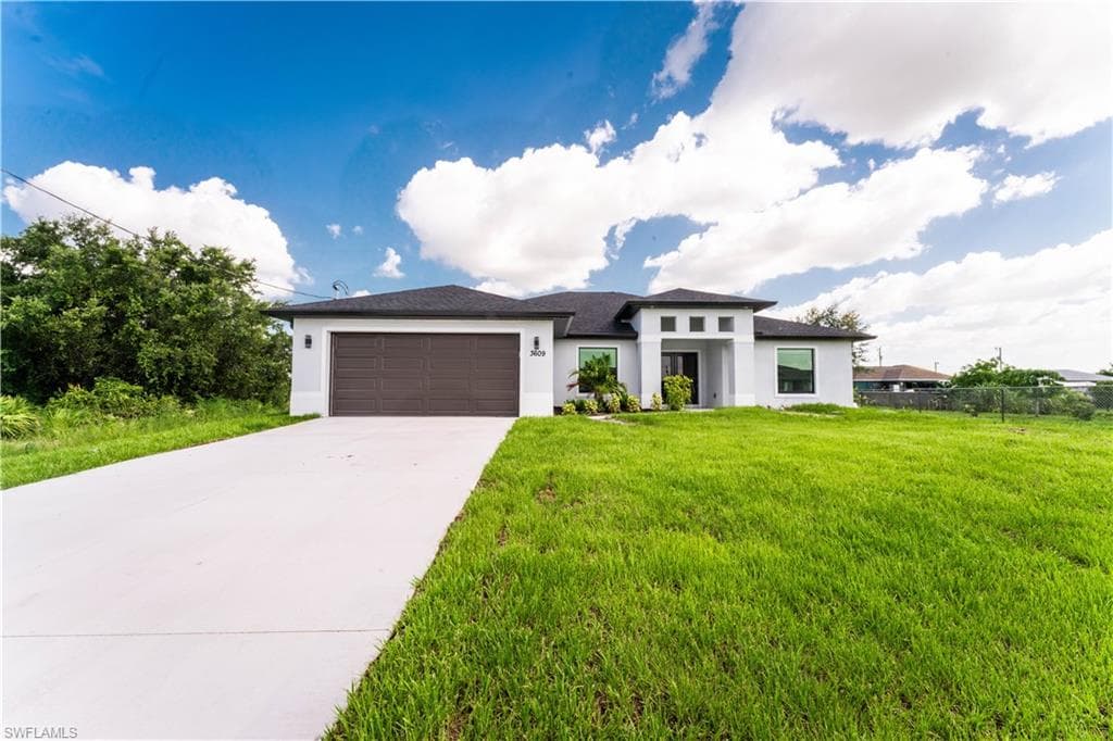 3609 16TH ST SW LEHIGH ACRES, FL 33976