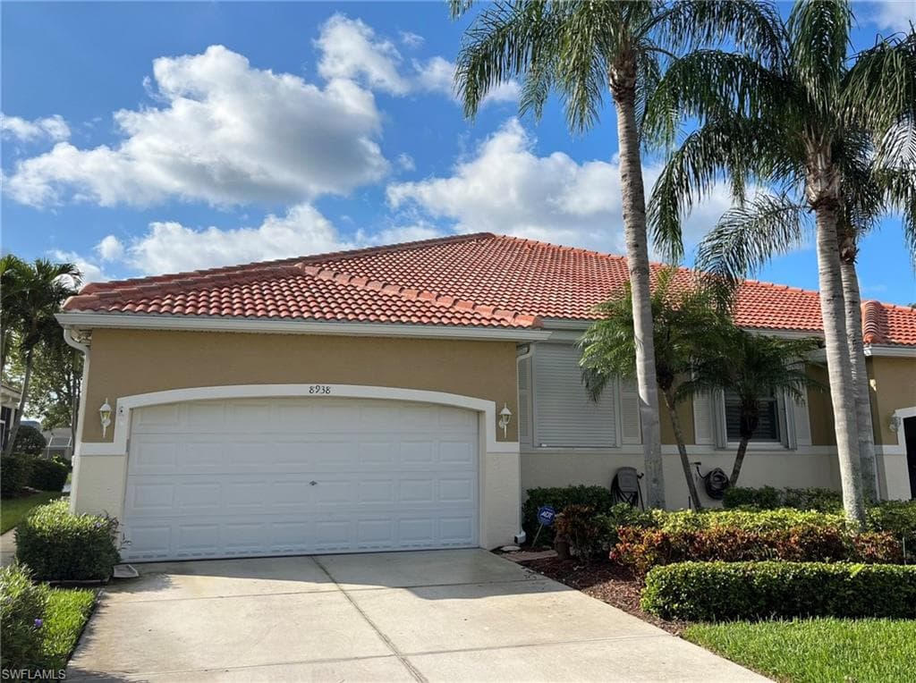 8938 Baytowne LOOP FORT MYERS, FL 33908