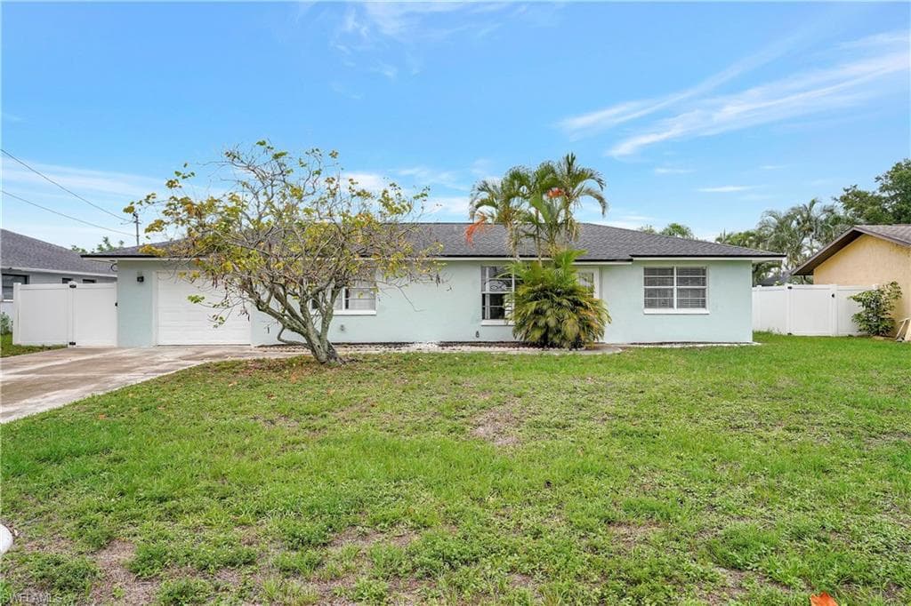 1428 20th AVE CAPE CORAL, FL 33990