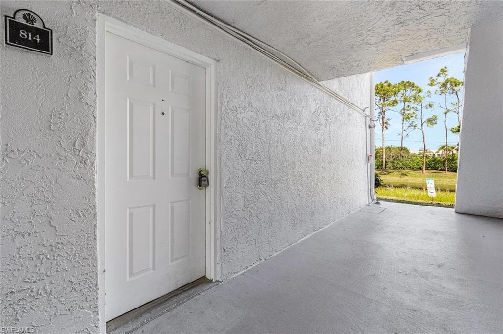13545 Eagle Ridge DR 814 FORT MYERS, FL 33912