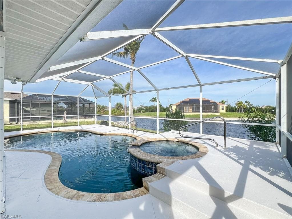 2615 NW 1st ST CAPE CORAL, FL 33993