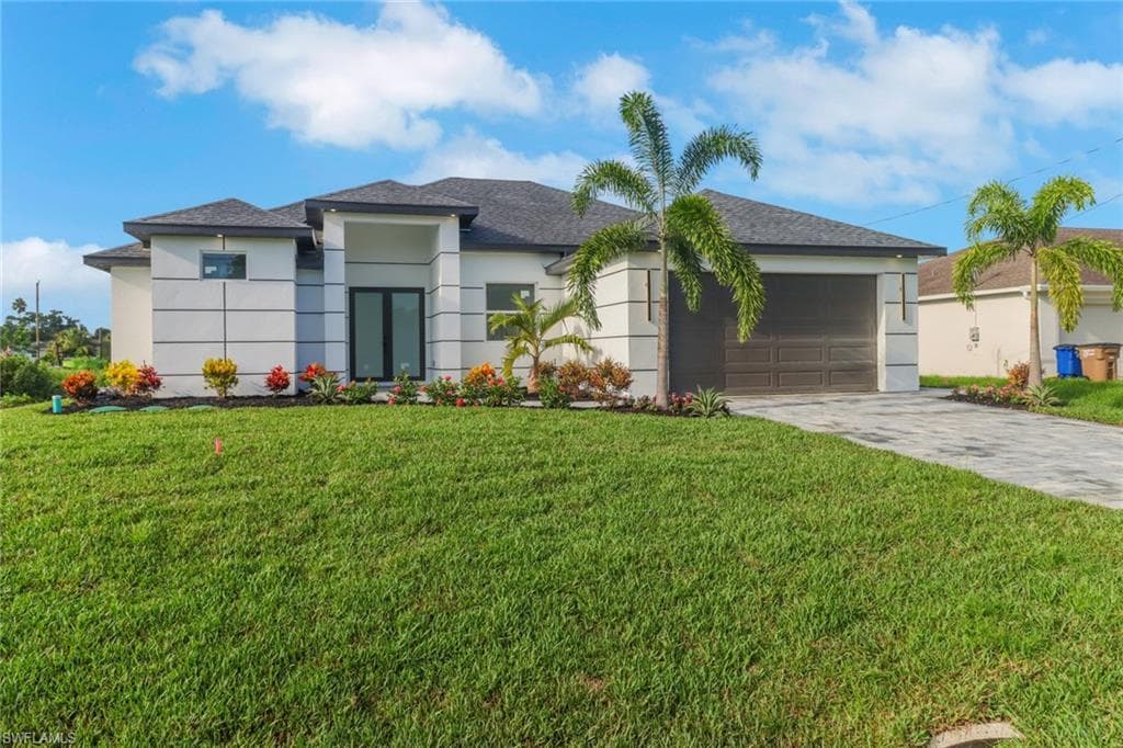 4007 19th ST SW LEHIGH ACRES, FL 33976