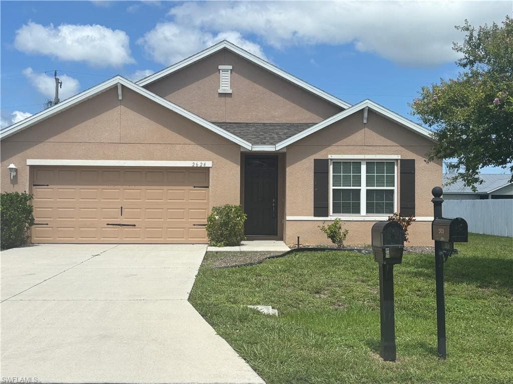 2624 SW 3rd PL CAPE CORAL, FL 33914
