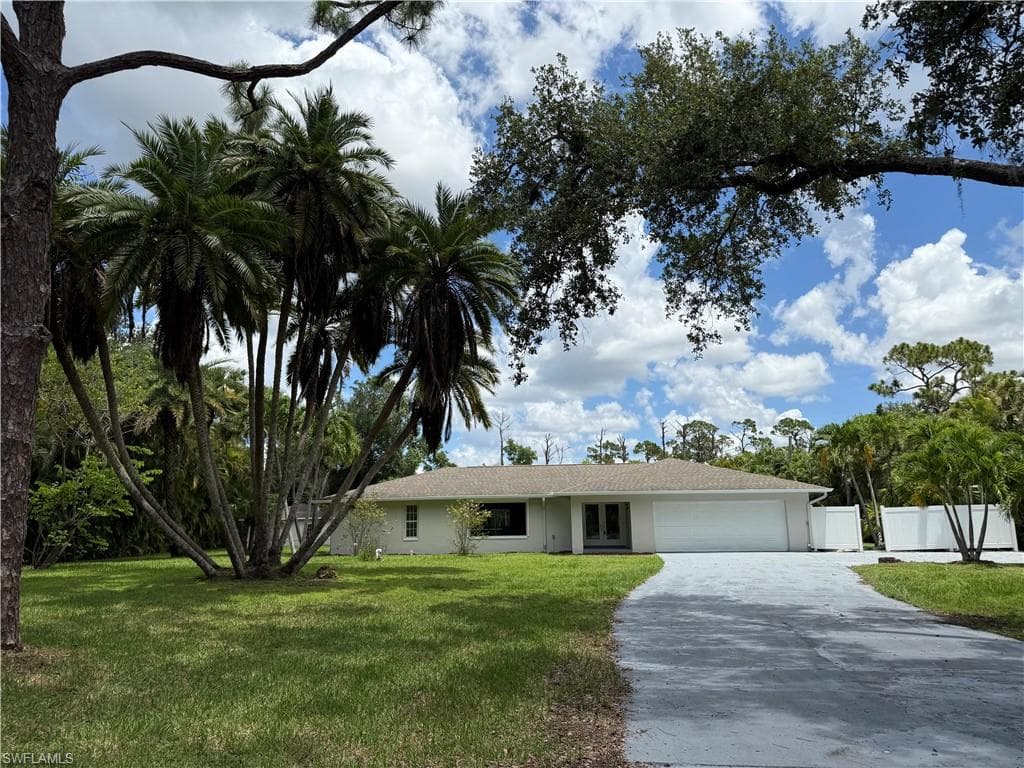 3715 Liberty SQ FORT MYERS, FL 33908