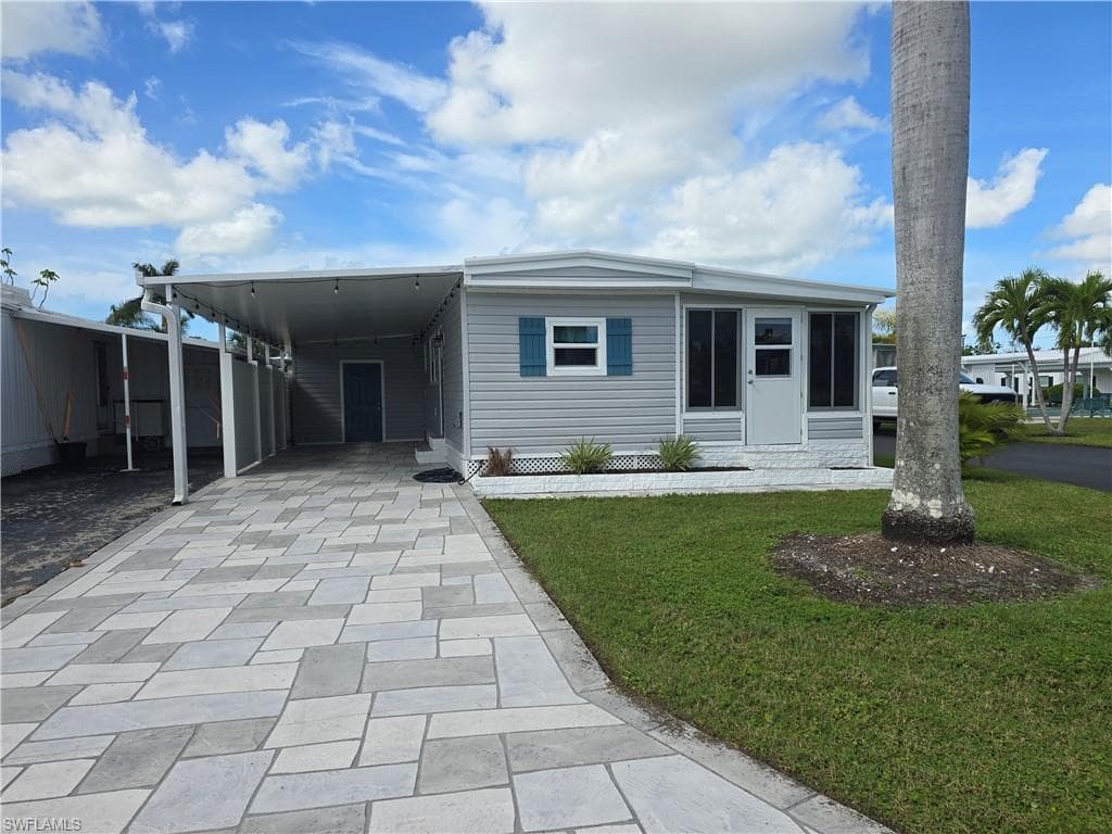 130 Enchanting BLVD NAPLES, FL 34112