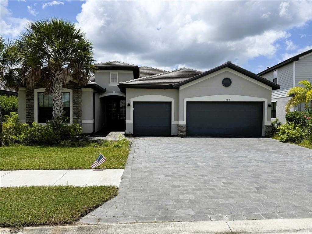 11460 Canopy LOOP FORT MYERS, FL 33913