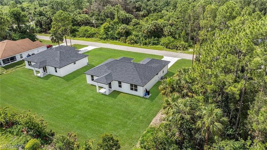 3015 26th ST W LEHIGH ACRES, FL 33971