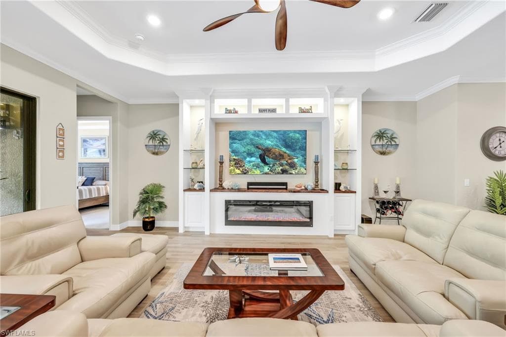 17330 Galway RUN BONITA SPRINGS, FL 34135