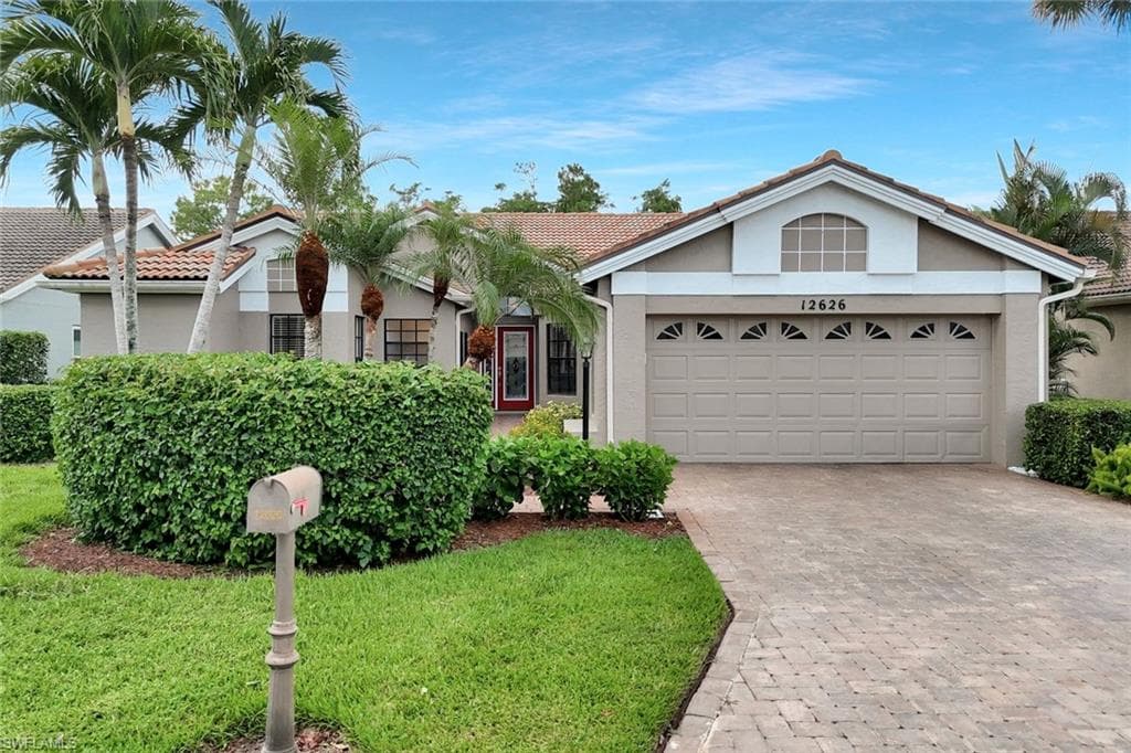 12626 Hunters Ridge DR BONITA SPRINGS, FL 34135