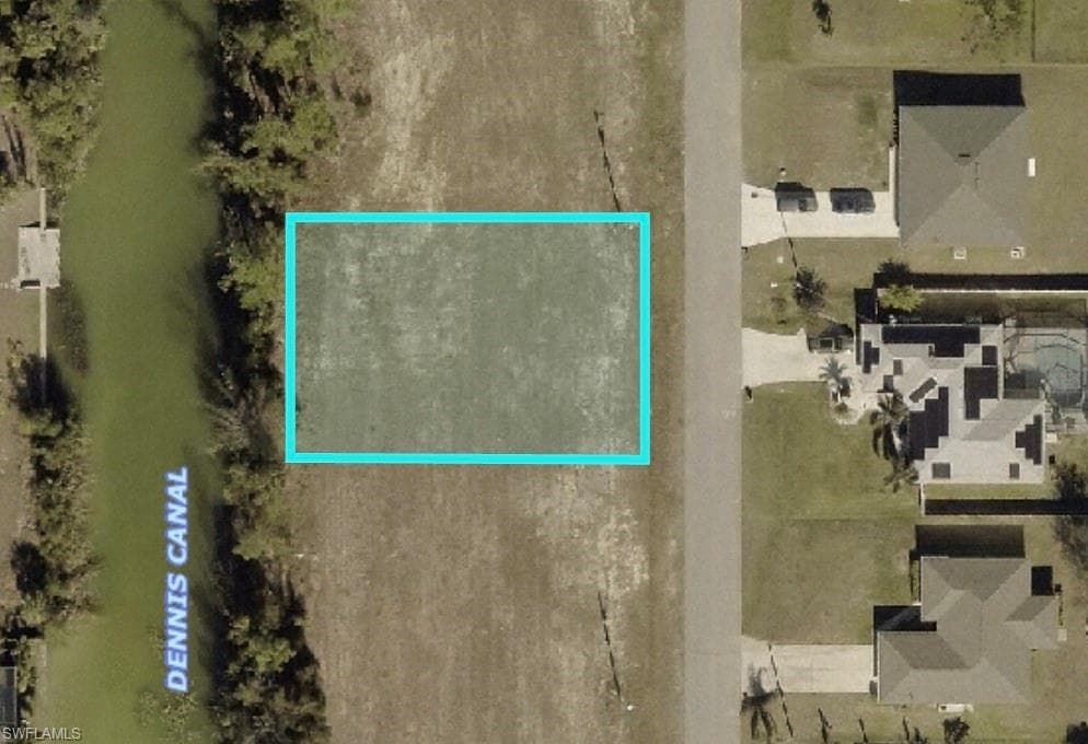 3610 NE 21st PL CAPE CORAL, FL 33909